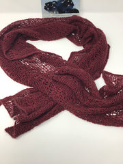 100% Qiviut scarf Flowing lace Arctic Red.